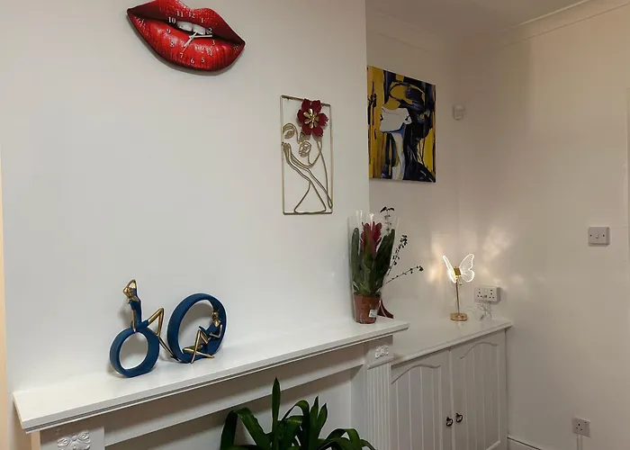 Private Main Door Two Bedrooms Apartment